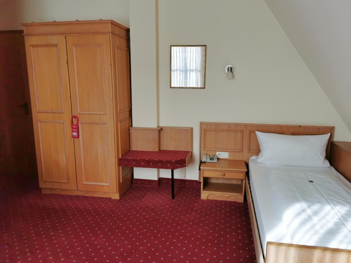 Landhotel Oelmuehle Mombris Zewnętrze zdjęcie