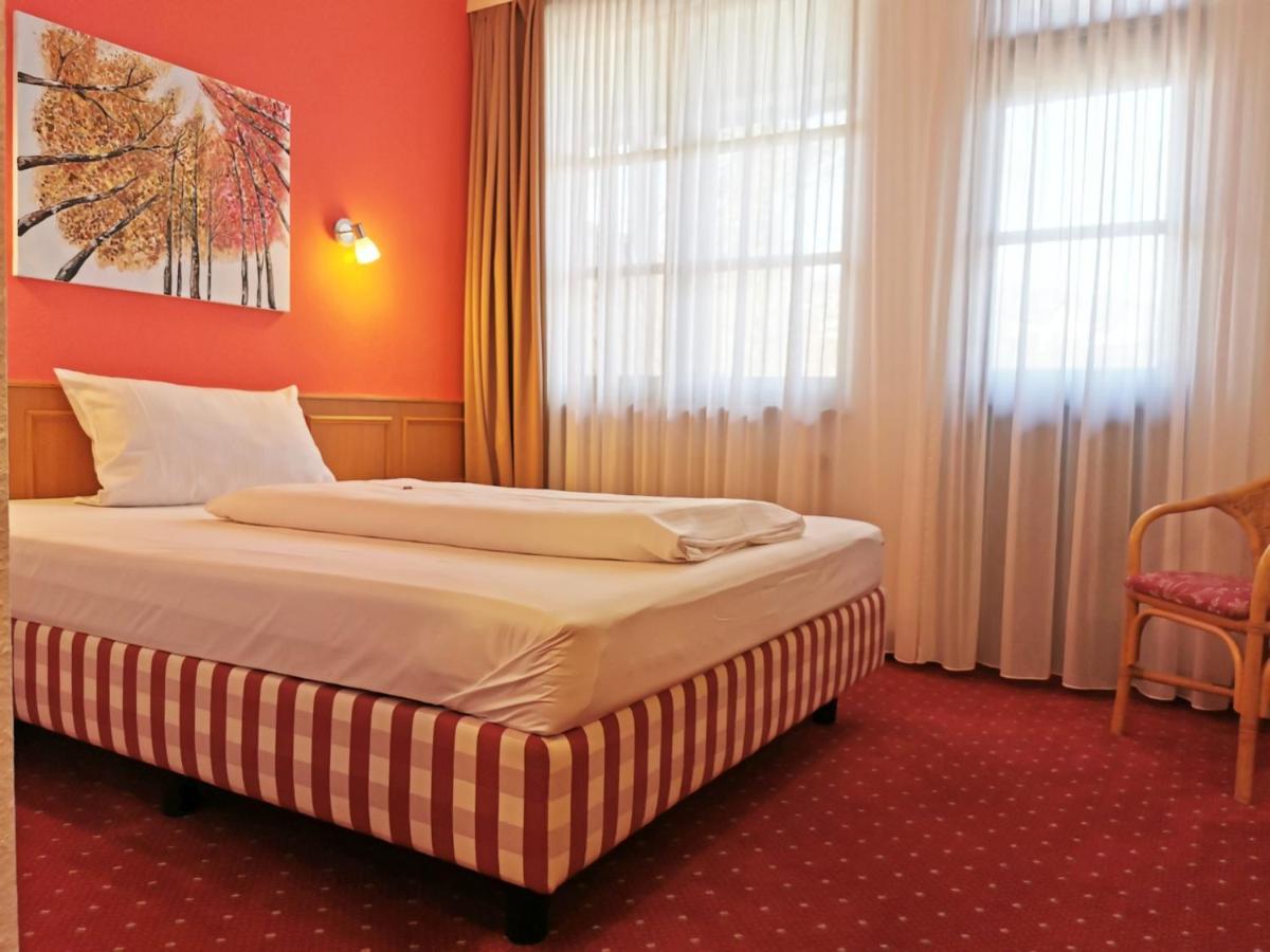 Landhotel Oelmuehle Mombris Zewnętrze zdjęcie