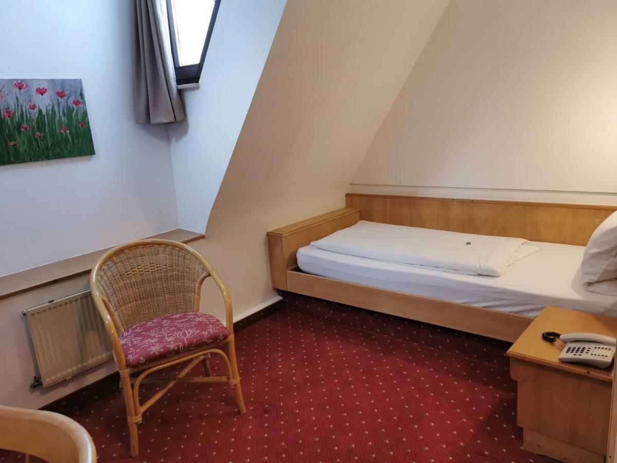 Landhotel Oelmuehle Mombris Zewnętrze zdjęcie